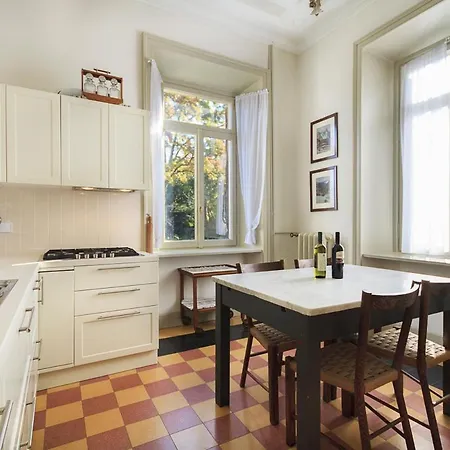 Sleeps 10 Wifi Μπαβένο